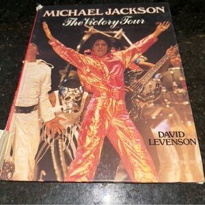 Michael Jackson The Victory Tour 1984 David Levenson Book